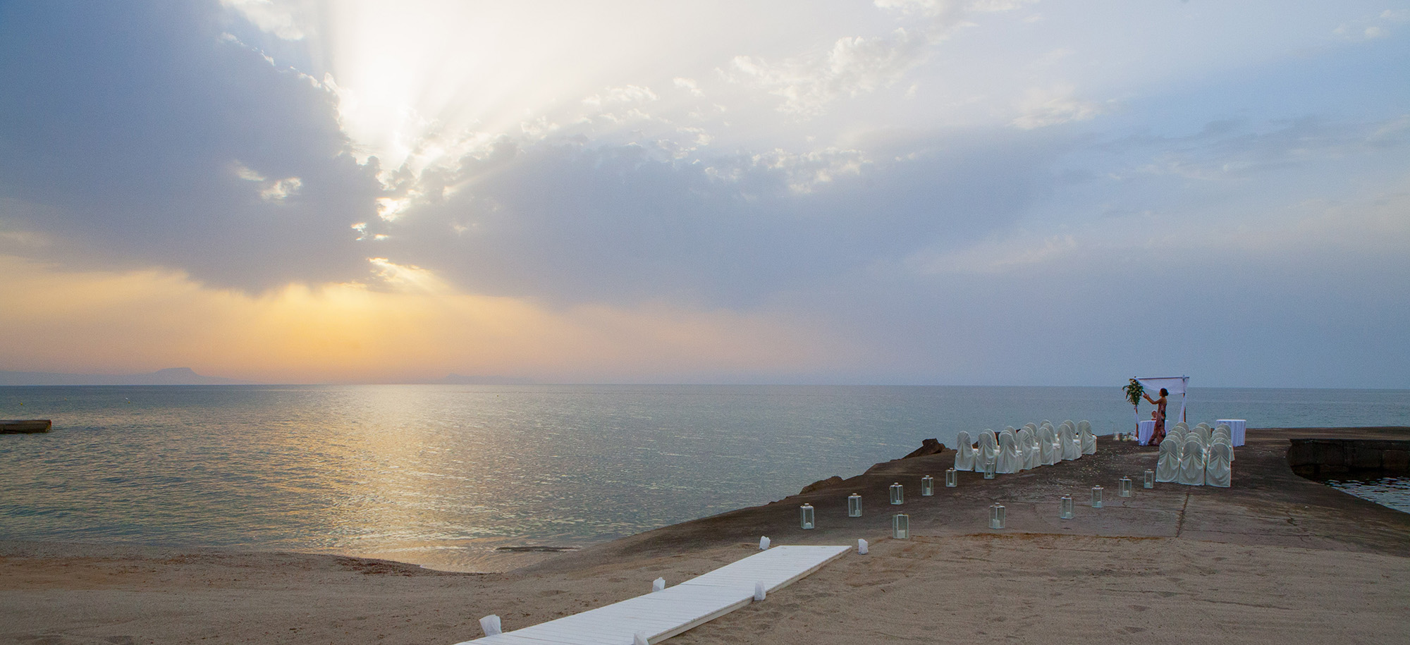 Book your wedding day in Grecotel Lux Me White Palace, Luxury Resort